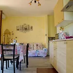 Hotel Diffuso Il Portichetto Sulla Collina A Vezio