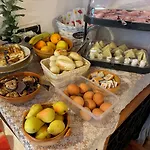 Hotel Diffuso Il Portichetto Sulla Collina A Vezio