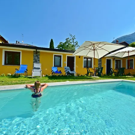 Diffuso Il Portichetto Sulla Collina A Vezio 호텔 3*