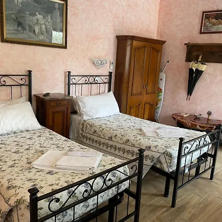 מלון Diffuso Il Portichetto Sulla Collina A Vezio Perledo